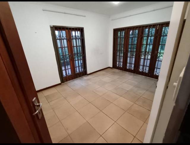 3 BEDROOM PROPERTY TO RENT IN ROBINDALE